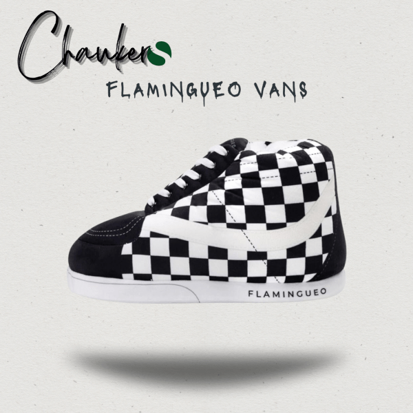 Découvrez les Chaussons Sneakers Baskets Flamingueo Vans, inspirés du célèbre motif damier noir et blanc de la marque Vans.